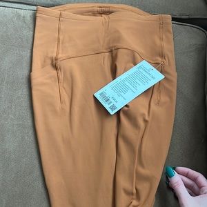 Lululemon leggings brand new. Size 4